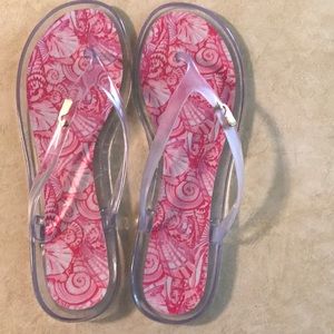 Vineyard Vines Pink Flip Flops